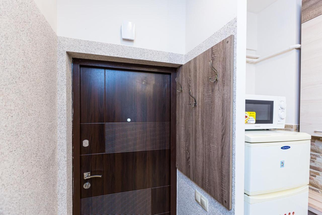 2 Kn. Romana Apartment Lviv Exterior photo